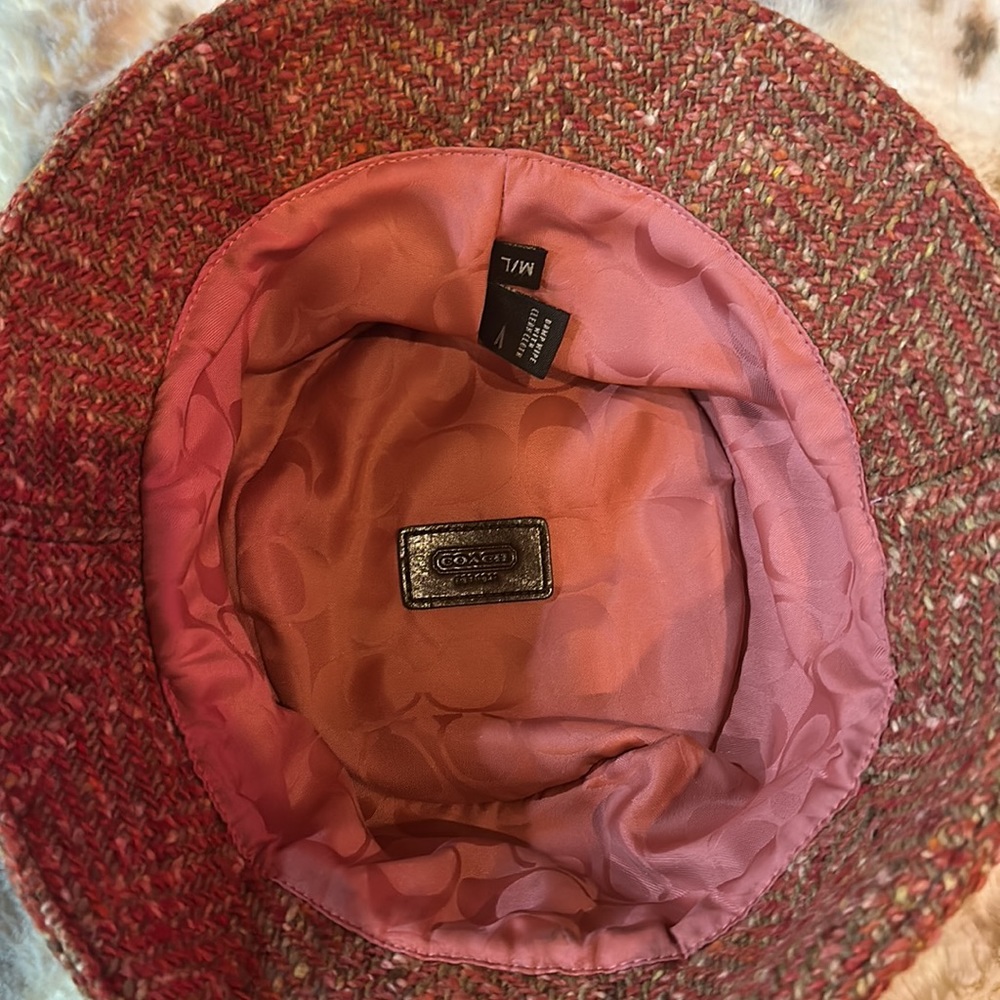 Coach hat - Picture 4 of 9